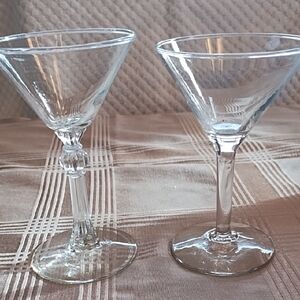 Vintage Elegant Clear Glass Martini Glasses Set